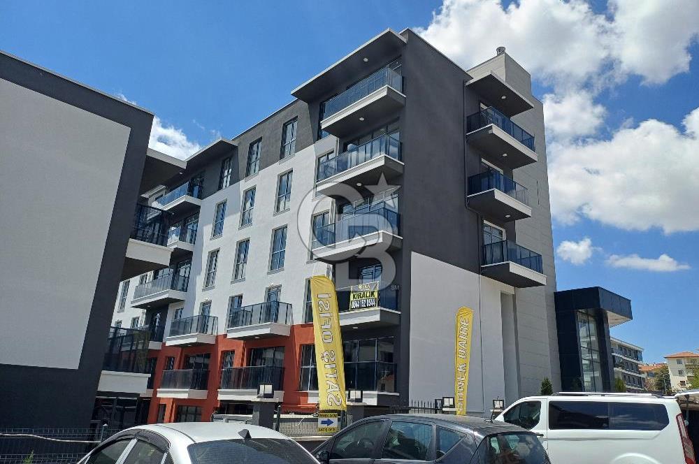 Gölbaşı'nda Mogan Gölüne Sıfır Eşyalı 1+1 Kiralık Daire
