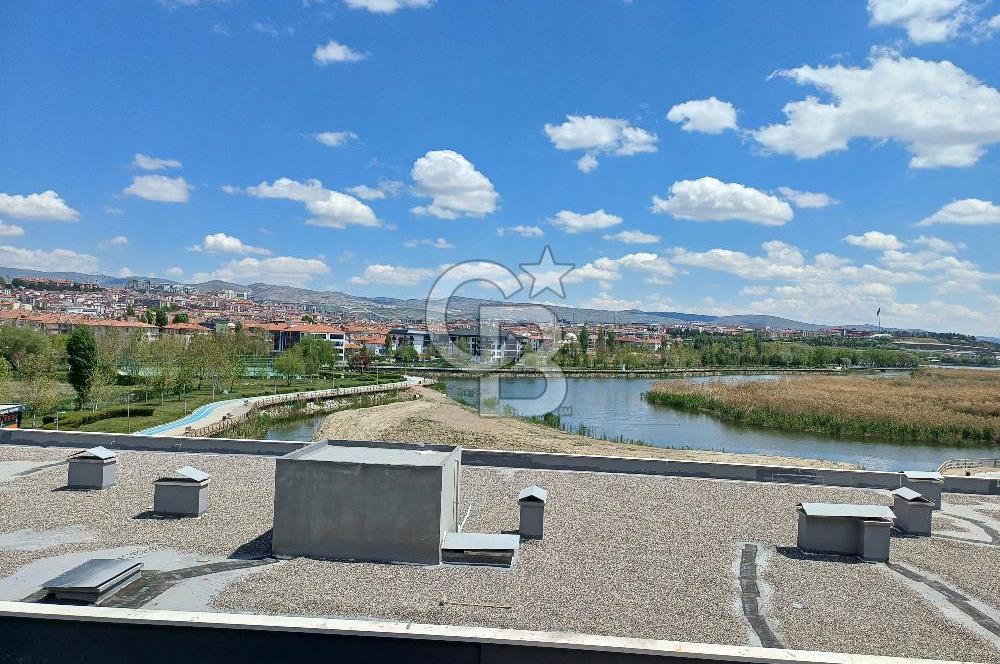 Gölbaşı'nda Mogan Gölüne Sıfır Eşyalı 1+1 Kiralık Daire