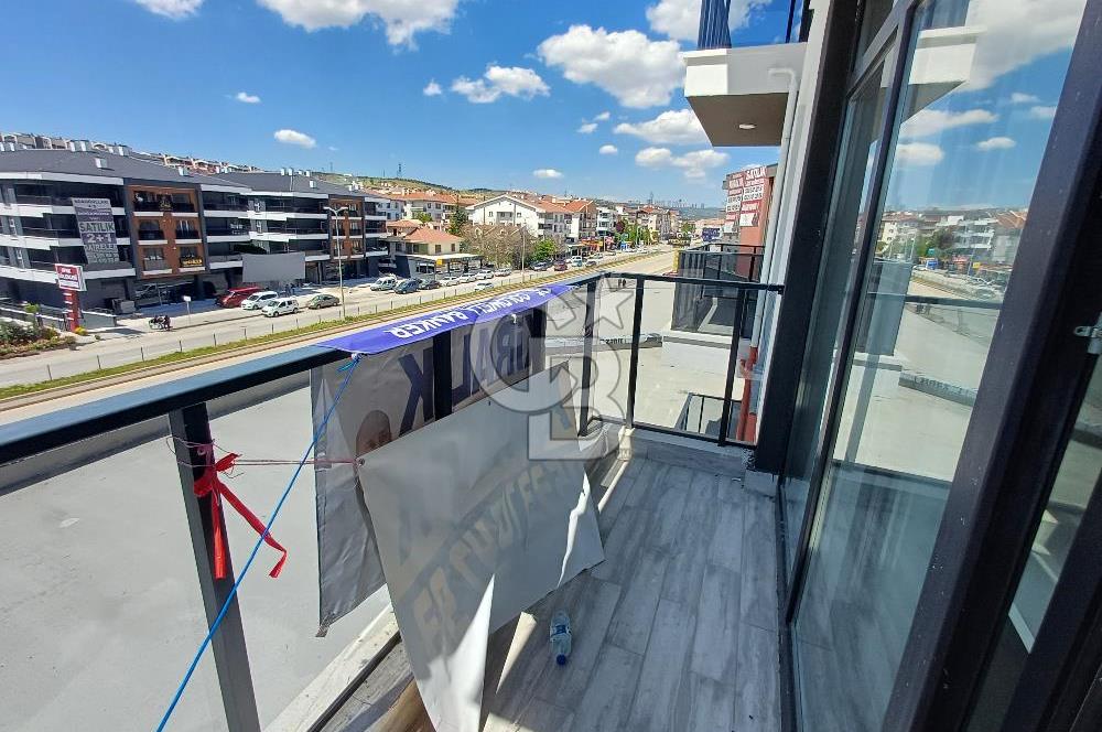 Gölbaşı'nda Mogan Gölüne Sıfır Eşyalı 1+1 Kiralık Daire