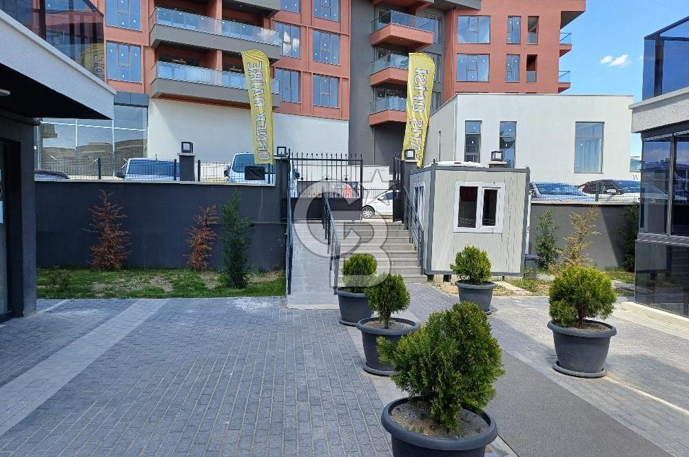 Gölbaşı'nda Mogan Gölüne Sıfır Eşyalı 1+1 Kiralık Daire