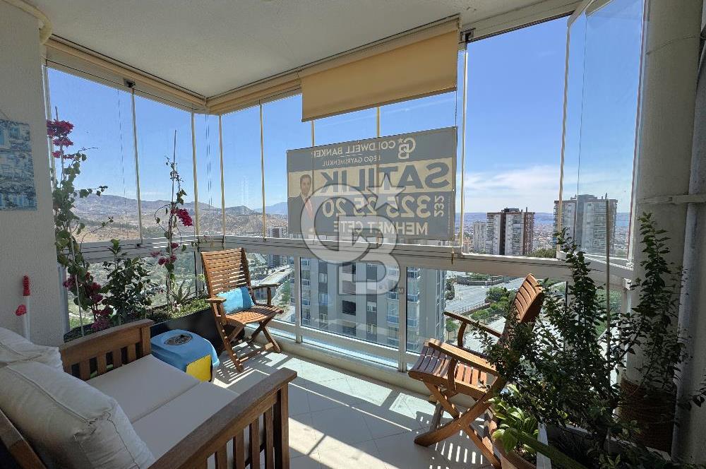 KARŞIYAKA YÜKSEK VADİ’DE SATILIK DENİZ MANZARALI 3+1 DAİRE