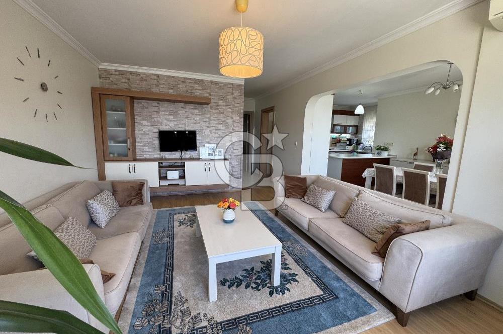 KARŞIYAKA YÜKSEK VADİ’DE SATILIK DENİZ MANZARALI 3+1 DAİRE