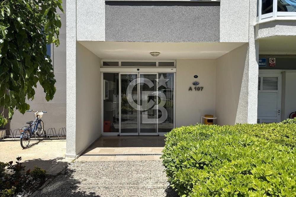 KARŞIYAKA YÜKSEK VADİ’DE SATILIK DENİZ MANZARALI 3+1 DAİRE