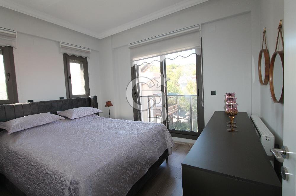 Urla ‘da Satılık Lüks Daire – Büyüleyici Manzara, Tertemiz 5+1