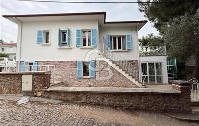 Ayvalık Sefa Çamlık’ta Satılık Müstakil Taş Konak