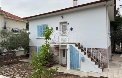 Ayvalık Sefa Çamlık’ta Satılık Müstakil Taş Konak