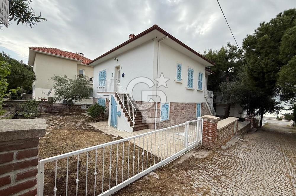 Ayvalık Sefa Çamlık’ta Satılık Müstakil Taş Konak