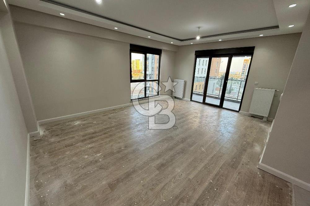 SUR YAPI'DA ''FIRSAT'' SATILIK 3+1 131 m² OTURUMA HAZIR DAİRE