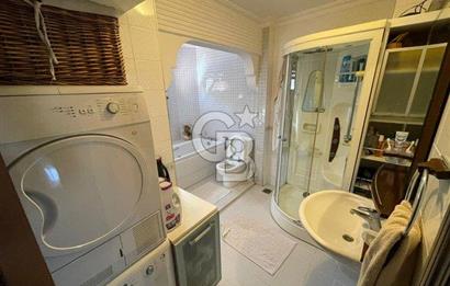 Müstakil 5+3 deniz man.teraslı,bahçeli,müştemilatlı, garajlı