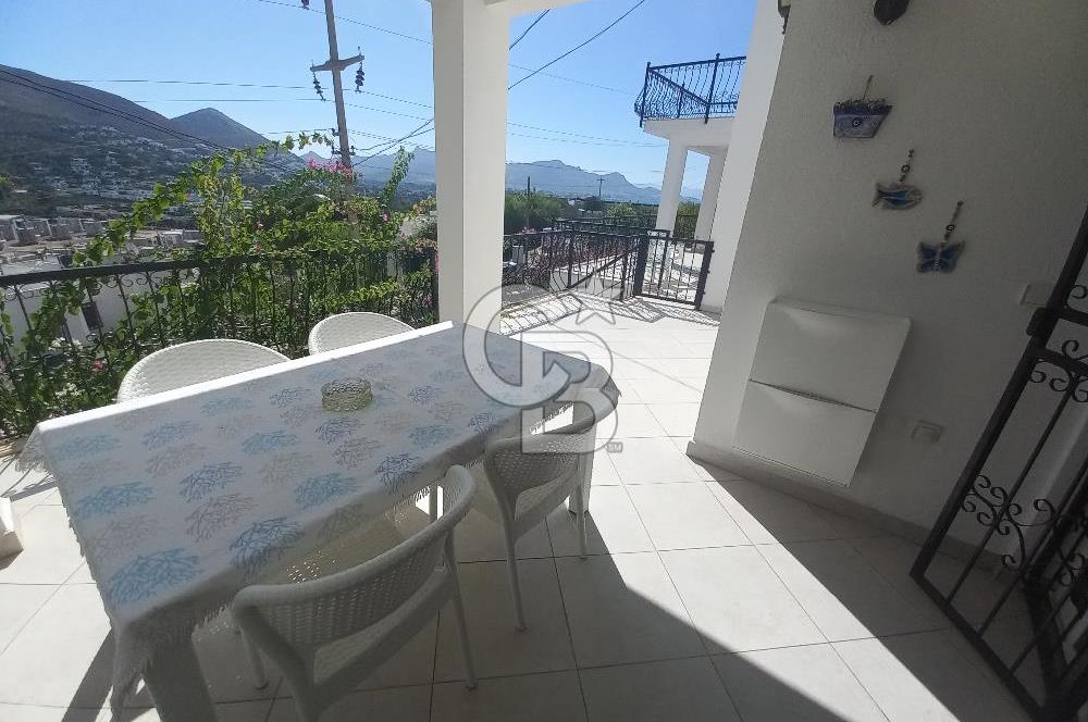 Kadıkalesinde Ormancılar Sitesinde Yıllık Kiralık Eşyalı 2+1 Ev