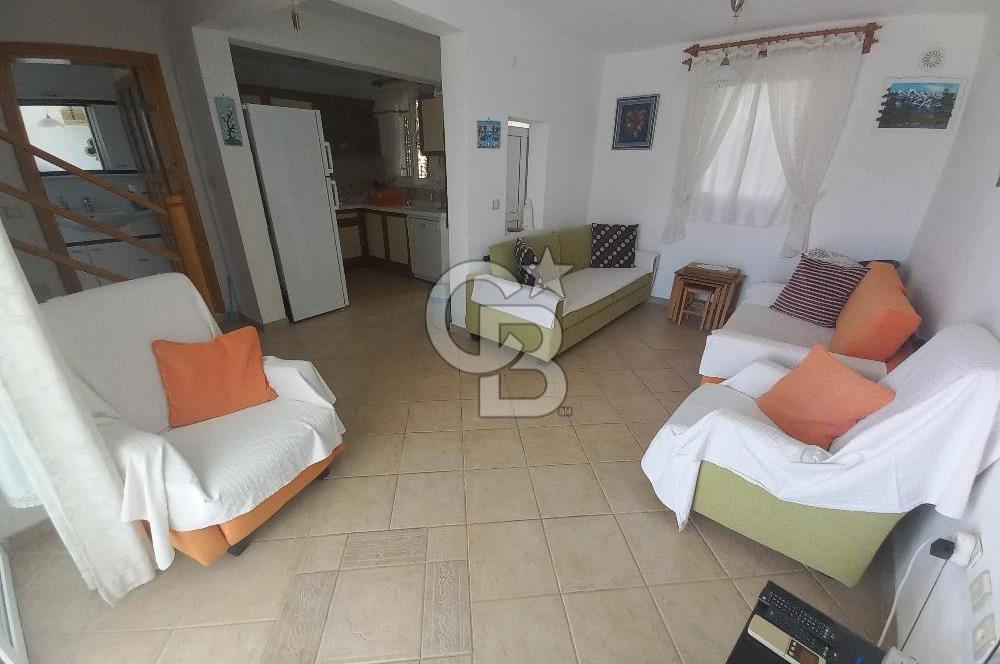 Kadıkalesinde Ormancılar Sitesinde Yıllık Kiralık Eşyalı 2+1 Ev