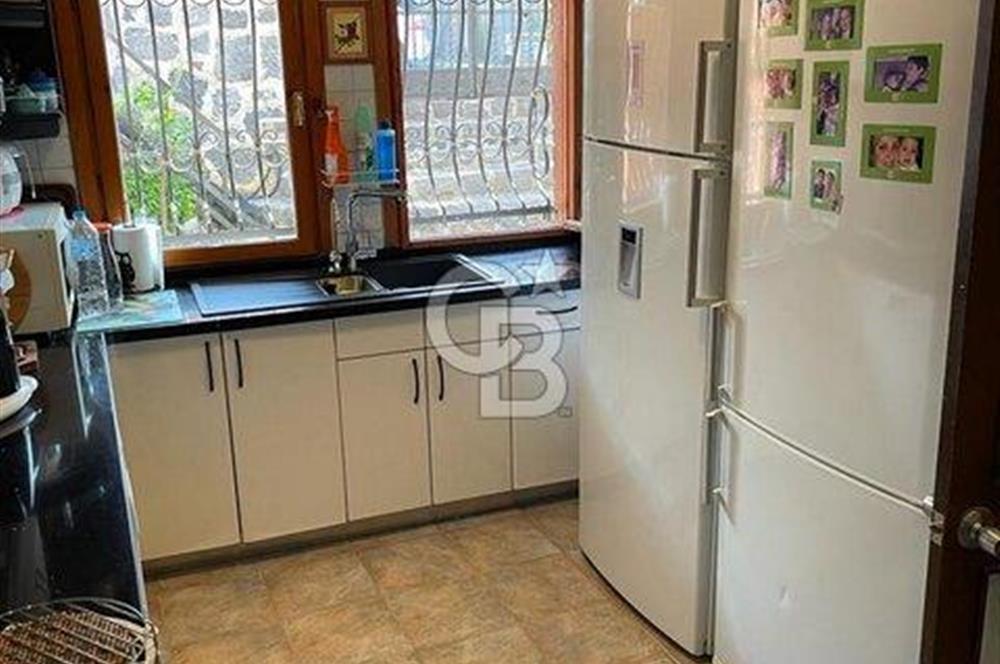 Müstakil 5+3 deniz man.teraslı,bahçeli,müştemilatlı, garajlı