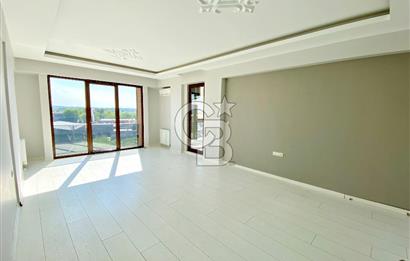 Alpiş Tuana Evleri 1'de Kiralık Ultra Geniş Dubleks Daire