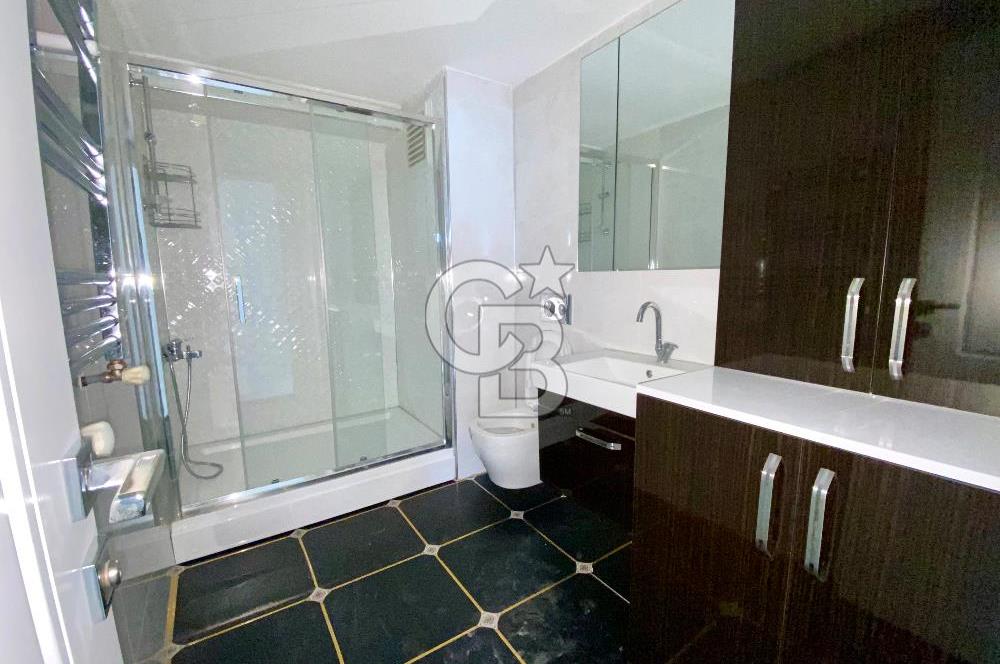 Alpiş Tuana Evleri 1'de Kiralık Ultra Geniş Dubleks Daire