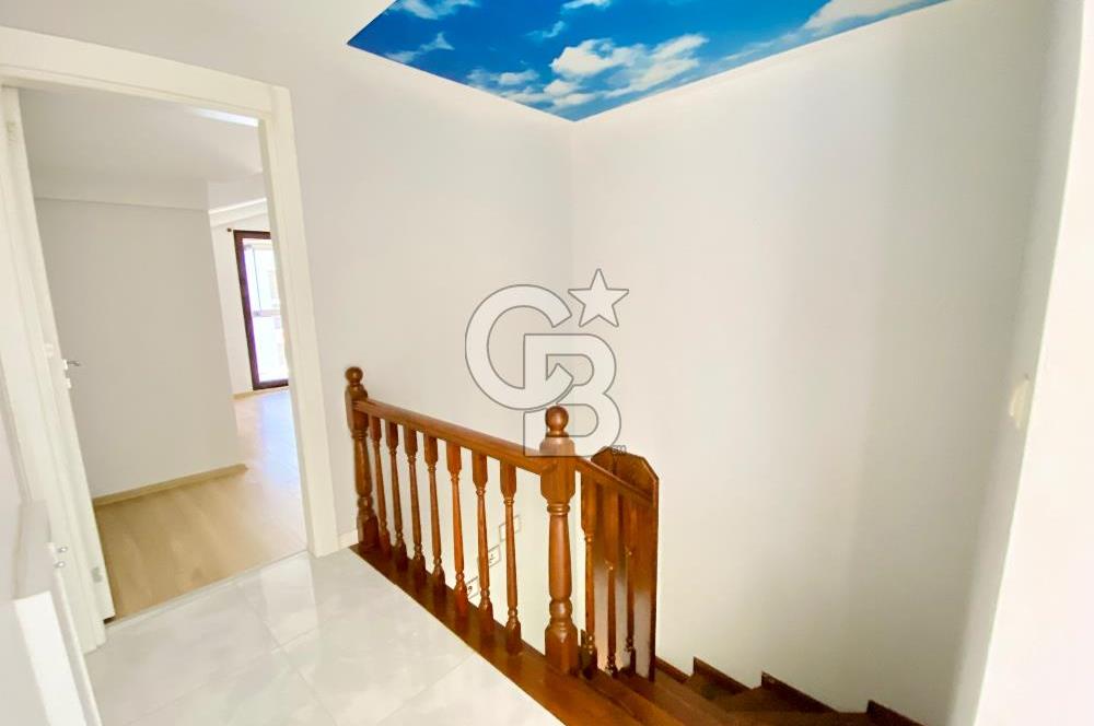 Alpiş Tuana Evleri 1'de Kiralık Ultra Geniş Dubleks Daire