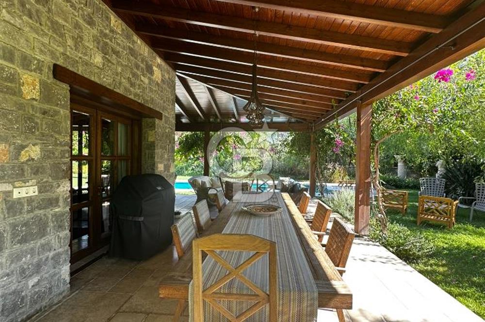 Göcek’te Doğanın Kalbinde, Göz Alıcı Taş Villa