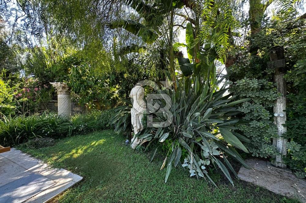 Göcek’te Doğanın Kalbinde, Göz Alıcı Taş Villa
