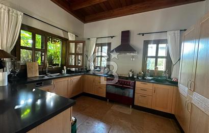 Göcek’te Doğanın Kalbinde, Göz Alıcı Taş Villa