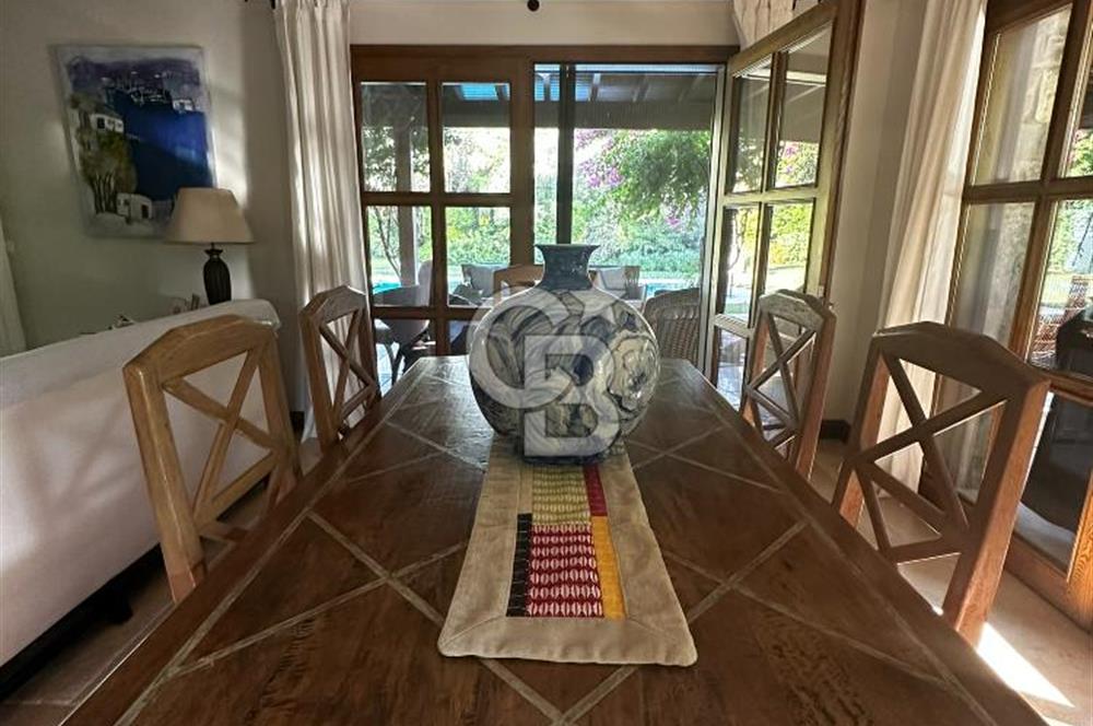 Göcek’te Doğanın Kalbinde, Göz Alıcı Taş Villa