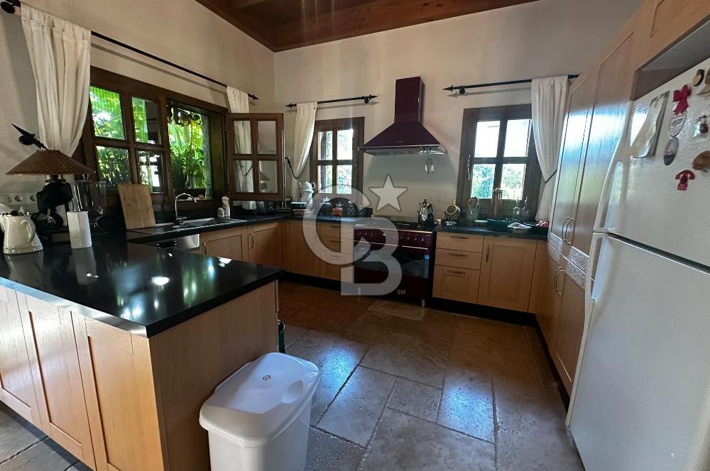 Göcek’te Doğanın Kalbinde, Göz Alıcı Taş Villa