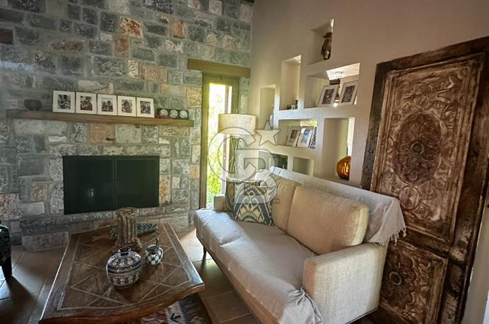 Göcek’te Doğanın Kalbinde, Göz Alıcı Taş Villa