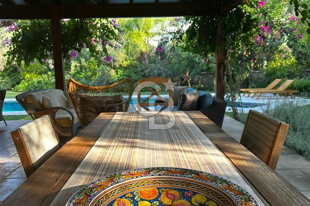Göcek’te Doğanın Kalbinde, Göz Alıcı Taş Villa