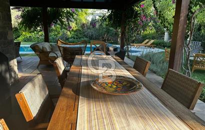 Göcek’te Doğanın Kalbinde, Göz Alıcı Taş Villa