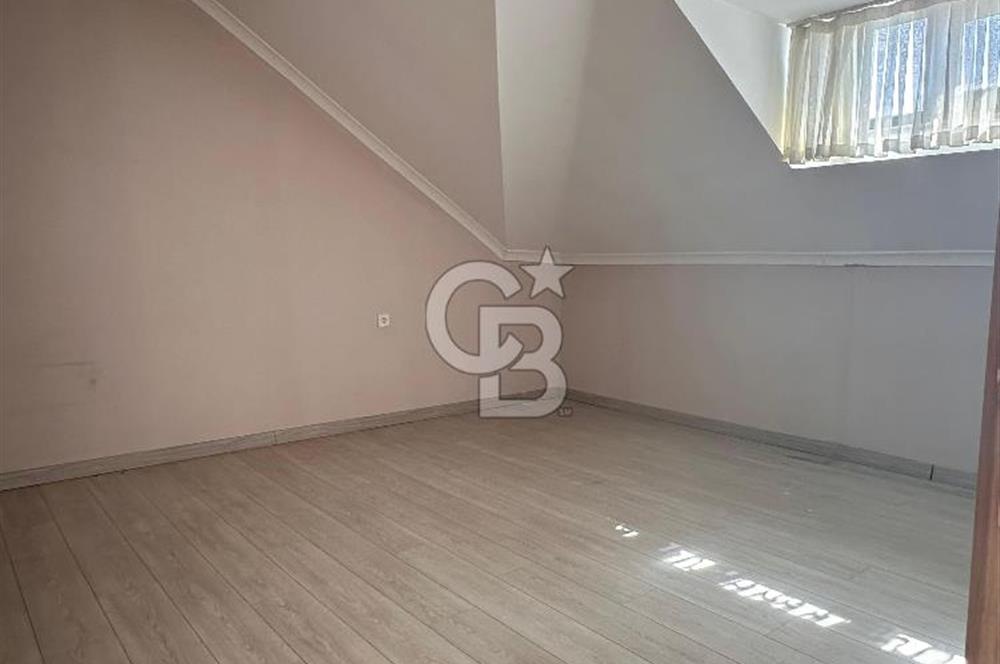 İstanbul Ataşehir Esatpaşa Mahallesi Satılık Boş Dubleks Daire
