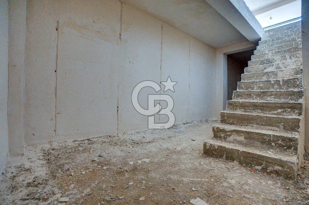 Ataşehir Estapaşa'da 2 Katlı 100 m2 Kiralık Dükkan!