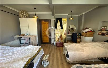 Sirkeci, Otellerin Bulunduğu Ebusuud Cad.'de 185 m2 Satılık Bina