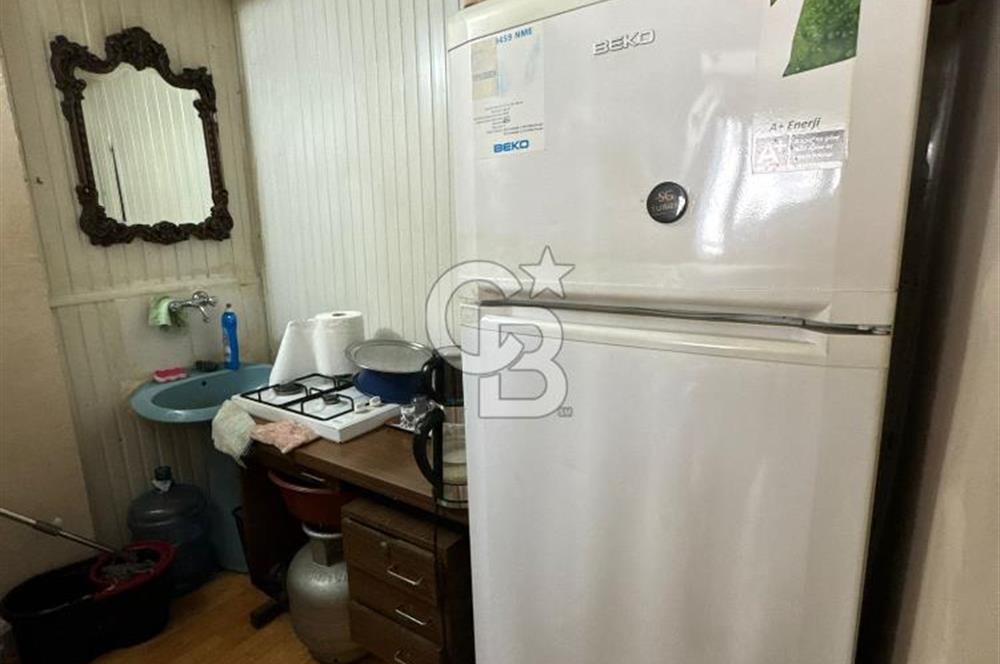 Sirkeci, Otellerin Bulunduğu Ebusuud Cad.'de 185 m2 Satılık Bina