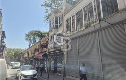 Sirkeci, Otellerin Bulunduğu Ebusuud Cad.'de 185 m2 Satılık Bina