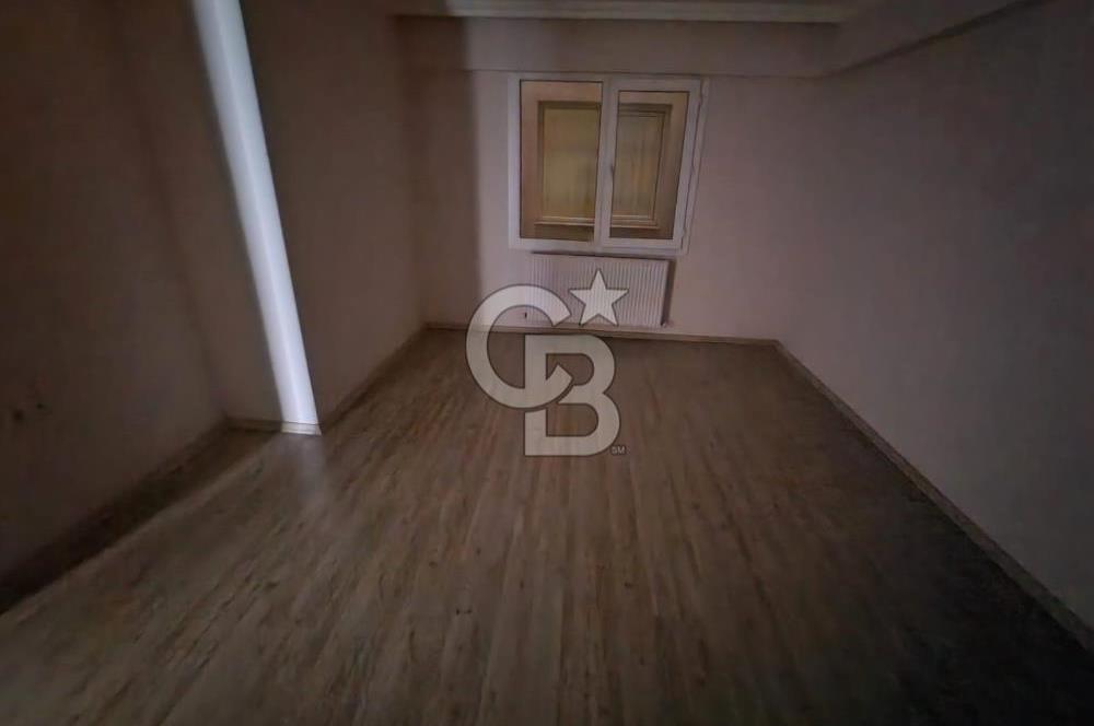 MENEMEN İSMET İNÖNÜ MAHALLESİNDE ARA KAT 2+1 KİRALIK DAİRE