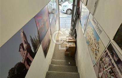 Sirkeci, Otellerin Bulunduğu Ebusuud Cad.'de 185 m2 Satılık Bina
