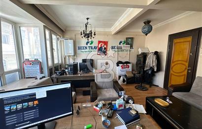 Sirkeci, Otellerin Bulunduğu Ebusuud Cad.'de 185 m2 Satılık Bina