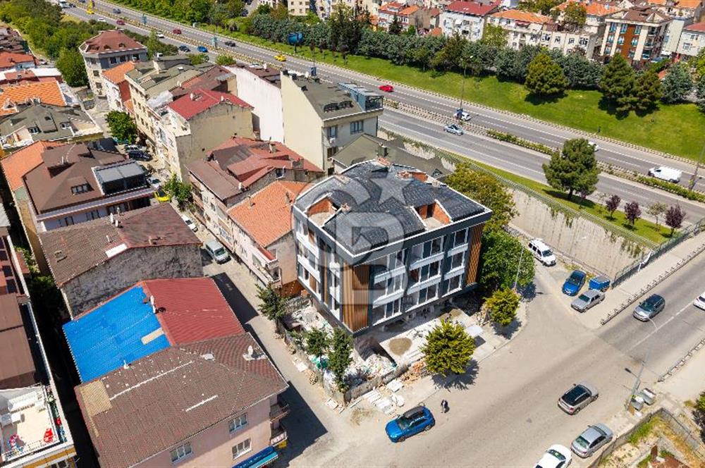 Ataşehir Estapaşa'da 2 Katlı 100 m2 Kiralık Dükkan!