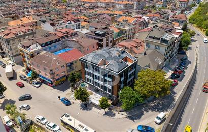 Ataşehir Estapaşa'da 2 Katlı 100 m2 Kiralık Dükkan!