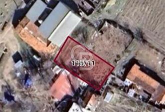 CB THETA dan Isparta Keçiborlu da 380 m2 Bahçe