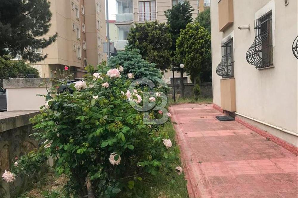 K.BAKKALKÖY 'DE MERKEZ KONUMDA SATILIK 3+1