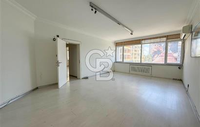 MÜKEMMEL KONUMDA, ÖN CEPHE, 125 M2, 