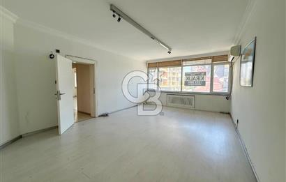 MÜKEMMEL KONUMDA, ÖN CEPHE, 125 M2, 