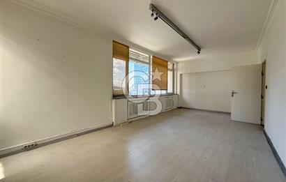 MÜKEMMEL KONUMDA, ÖN CEPHE, 125 M2, 