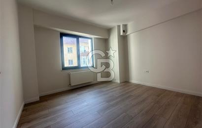 ÇANAKKALE BARBAROS PLAJ CAD İŞ YERİ KULLANIMINA UYGUN 3+1 DAİRE