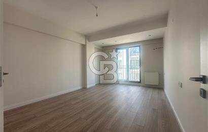 ÇANAKKALE BARBAROS PLAJ CAD İŞ YERİ KULLANIMINA UYGUN 3+1 DAİRE