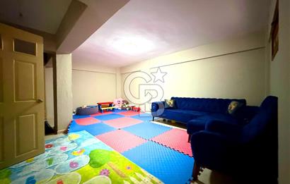 Dikili Merkezde Satılık 5+2 Full Eşyalı Tripleks Villa