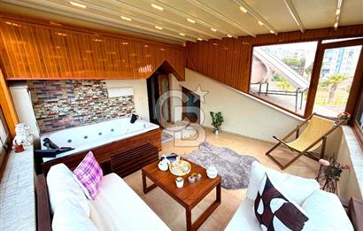 Dikili Merkezde Satılık 5+2 Full Eşyalı Tripleks Villa