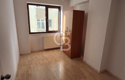 Ataşehir İnönü Mahallesi nde Ara Kat 2+1 Daire