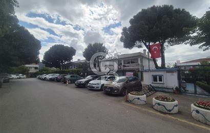 Tuzla Postane Mah. H.Polat Deniz Sitesinde Satılık Bahçe Katı