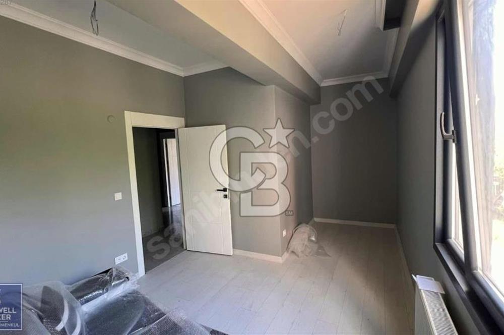 ÇEKMEKÖY TUNA SİTESİ'NDE SATILIK 4+1 BAHÇE DUBLEKSİ DAİRE