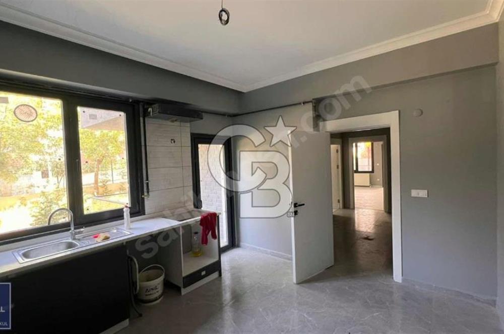 ÇEKMEKÖY TUNA SİTESİ'NDE SATILIK 4+1 BAHÇE DUBLEKSİ DAİRE